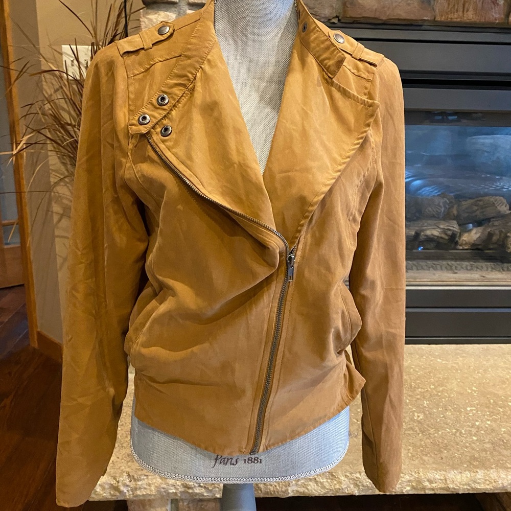 Staccato Moto Women’s Jacket Camel color Women Sz Med